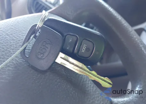 2005 Toyota Tundra Sr5 V8 from USA, damaged, VIN 5TBBT44175S462238